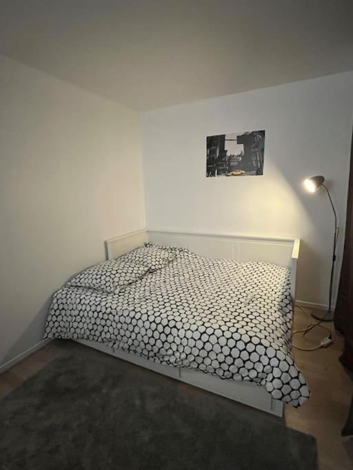 Studio 28 M2 & Jardin Privatif 20 M2 Montigny-le-Bretonneux Kültér fotó